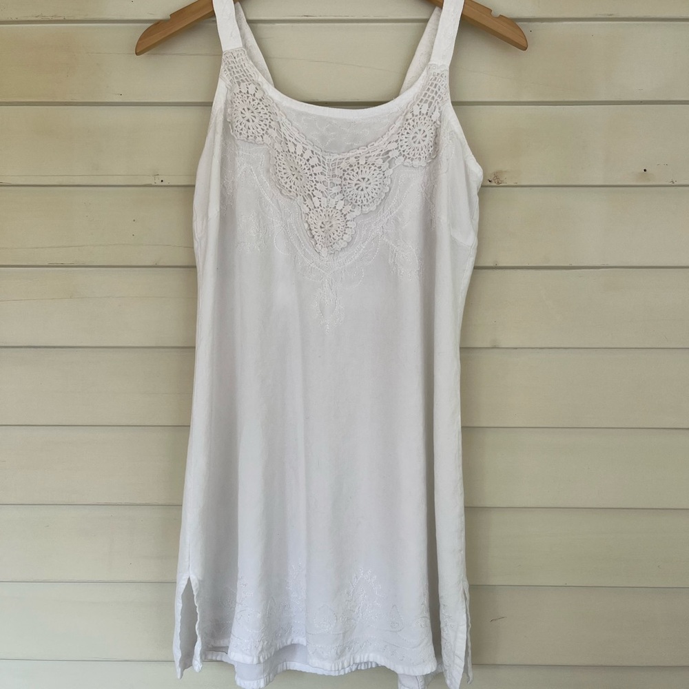 White Lace Trim Tank Top